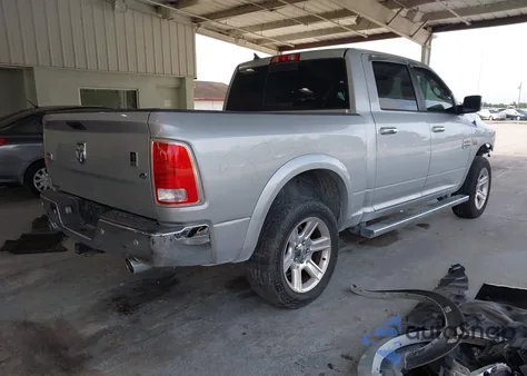 2015 Ram 1500 Laramie Longhorn z USA, uszkodzony, nr VIN 1C6RR7PT1FS788507